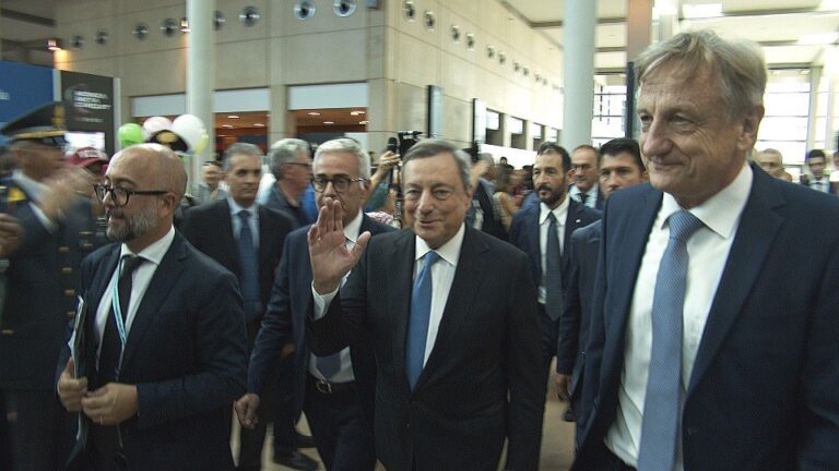 DRAGHI-al-Meeting